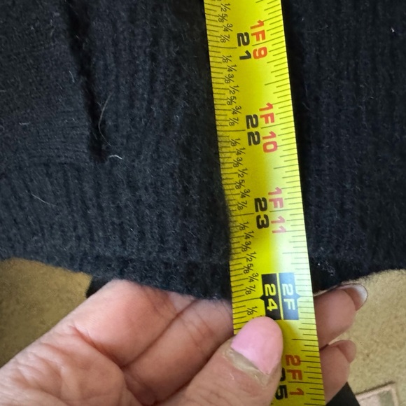 Knyt & Lynk Women's Cashmere Cowl Neck Black Asymmetrical Pullover Sweater M - Picture 13 of 13